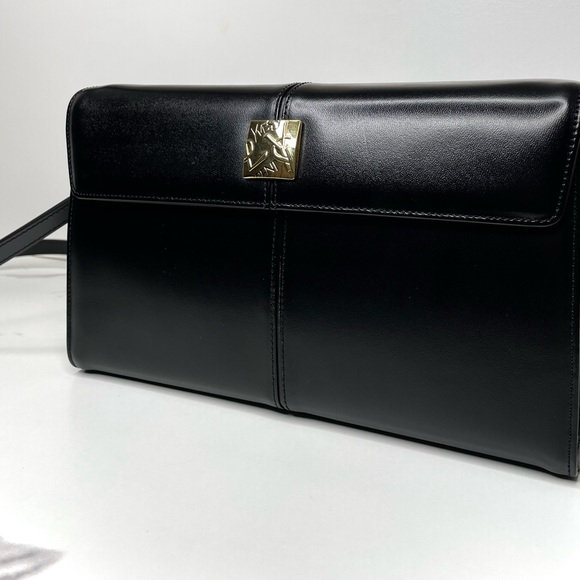 Vintage YSL BLACK leather crossbody bag comes with COA